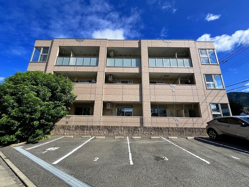 エトワール・ド・ヒサノ 203号室 外観