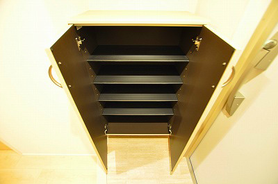 エトワール・ド・ヒサノ 玄関