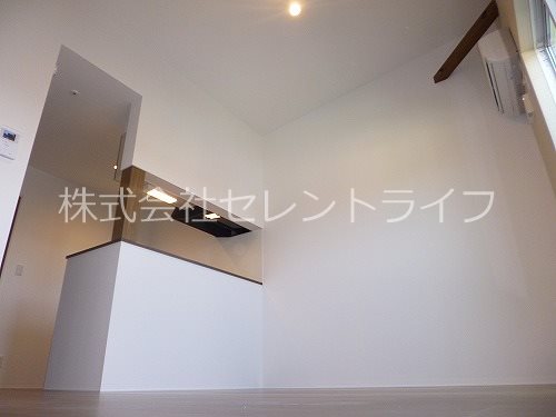 クレアシオン リビング