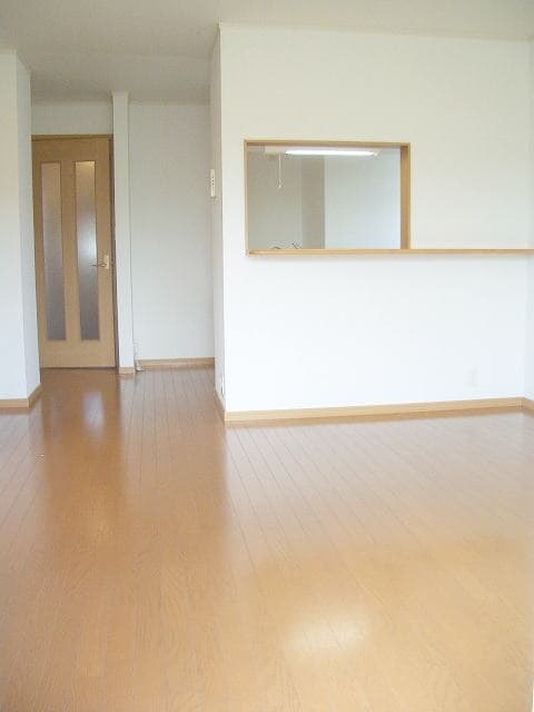 グランデカメリア山の手Ⅷ リビング