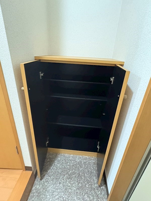 ブルーム 玄関