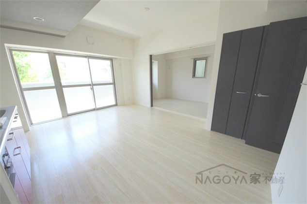 アクアブルー リビング