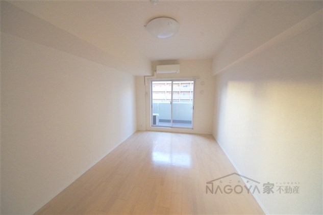 ＹＳ上前津 リビング