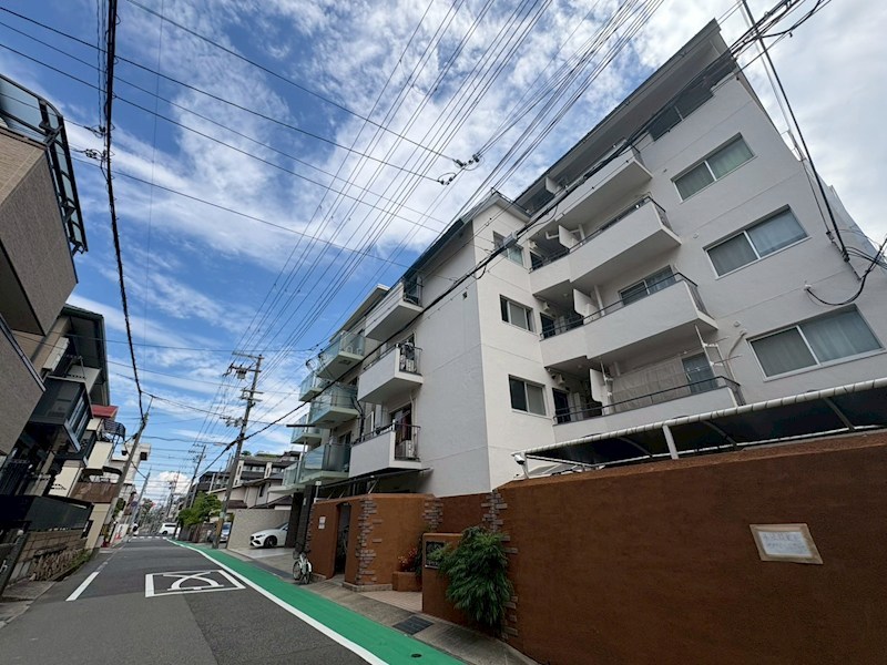 六甲アビタシオン 外観
