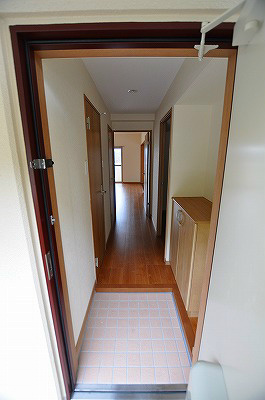 ユーミーシャルマン  玄関