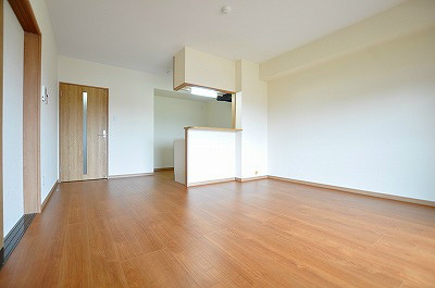 ユーミーシャルマン  リビング