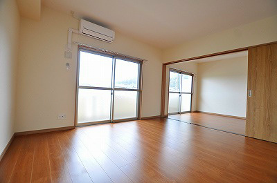 ユーミーシャルマン  その他16