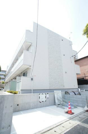リブリ・平塚 208号室 外観