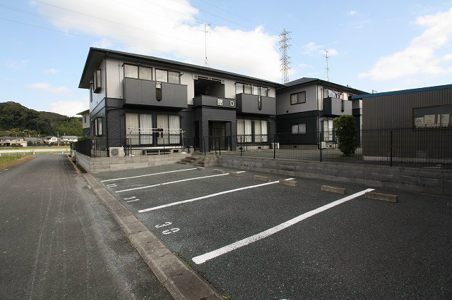 サンフローラ袋井D 駐車場