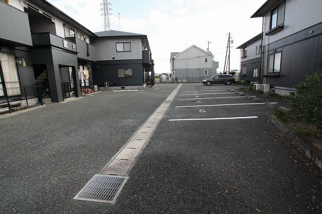 サンフローラ袋井D 駐車場