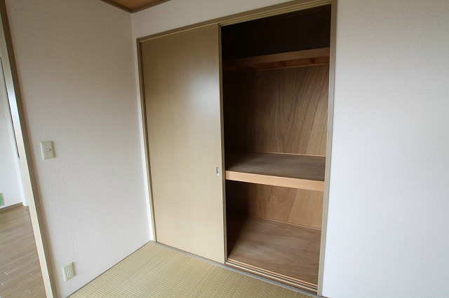 サンフローラ袋井D 収納