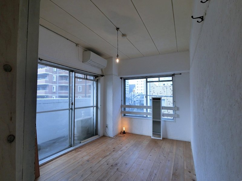 royal corpo ベッドルーム