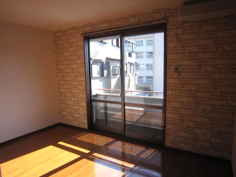 ワンズファームⅢ リビング