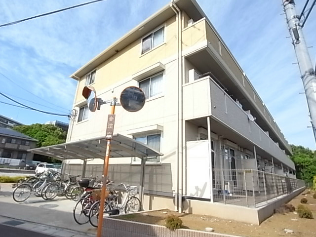 エクセル梨香 302号室 外観