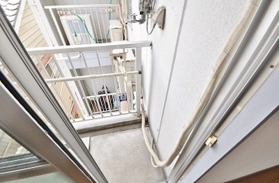 まつやビル ベランダ