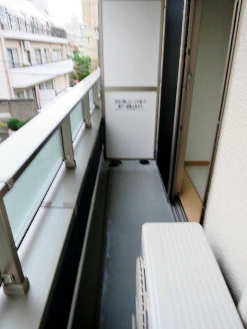 ラーナコーロ中目黒 ベランダ