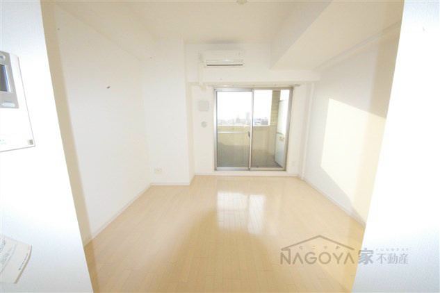 ヴァンデュール名古屋御器所 リビング