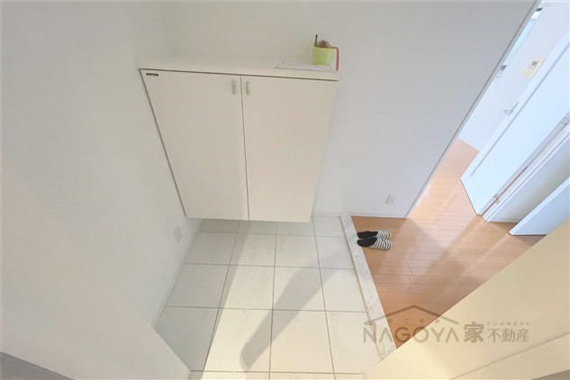 プロシード新瑞橋 玄関