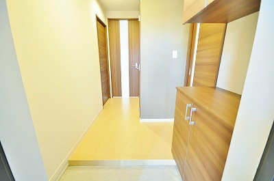 CREWS.ROI Tenraiji(クルーズロワ天籟寺) 玄関