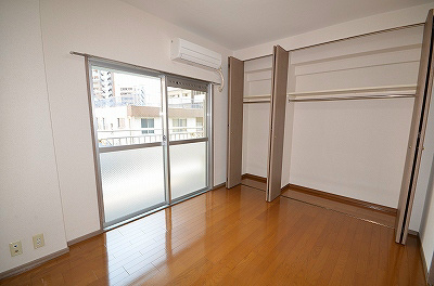 ライオンズマンション三萩野駅前   ベッドルーム