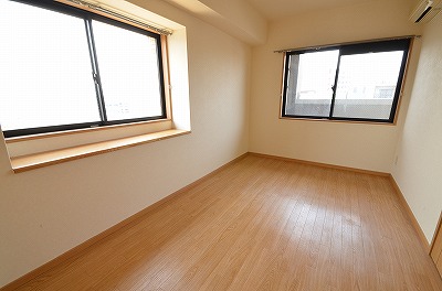 チャペルコンサート ベッドルーム