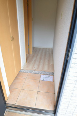 ファンテージ  玄関