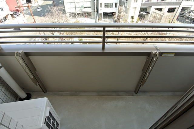 ハピネス北田町 ベランダ