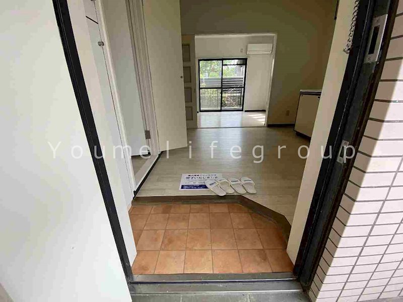 ジュネパレス平塚第3  玄関