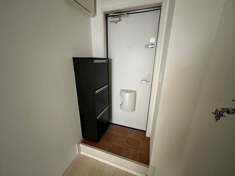 アレグラ茅ヶ崎 玄関