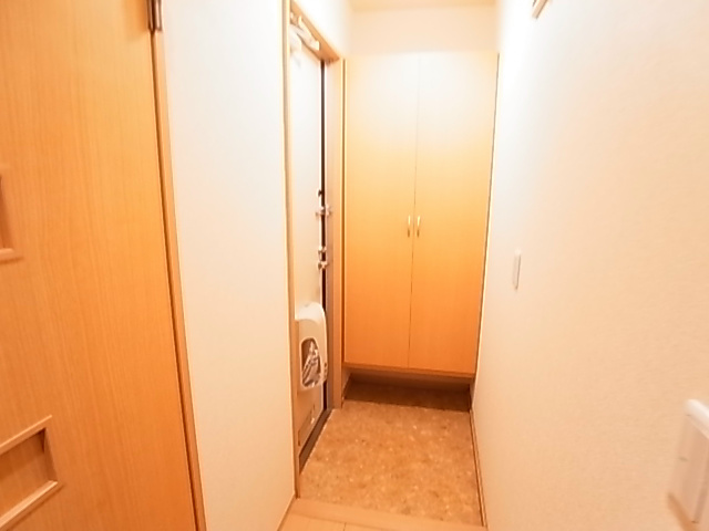 フローリド・Ｆ 玄関