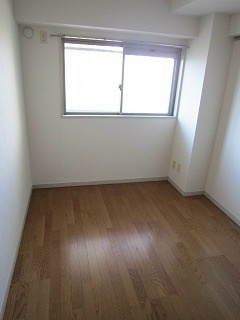 モリエーム鵠沼 ベッドルーム