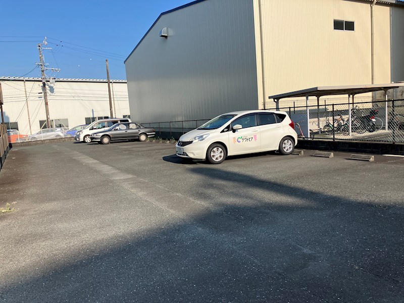 マンションカトレアⅠ 駐車場