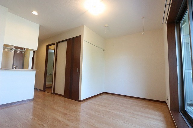 グランソレイユ　二子 リビング