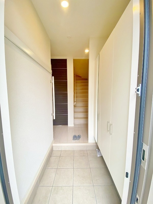 REFIANT到津(レフィアント到津) 玄関