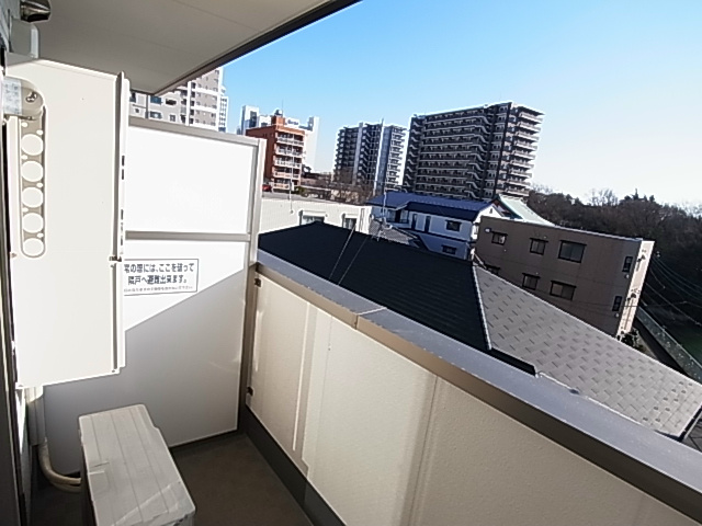 ツリーデン松戸Ⅱ ベランダ