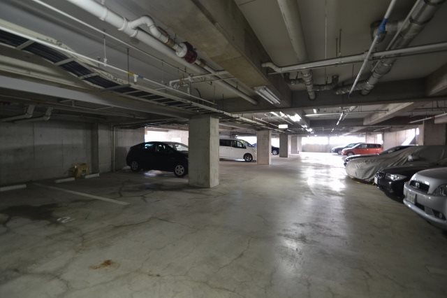 ヴェルドミール宮崎台 駐車場