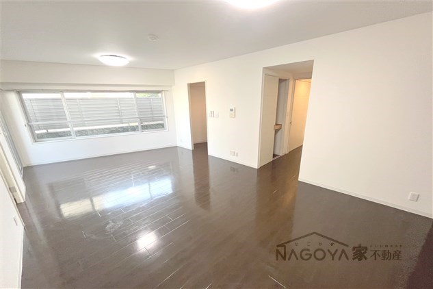 御棚町hills リビング