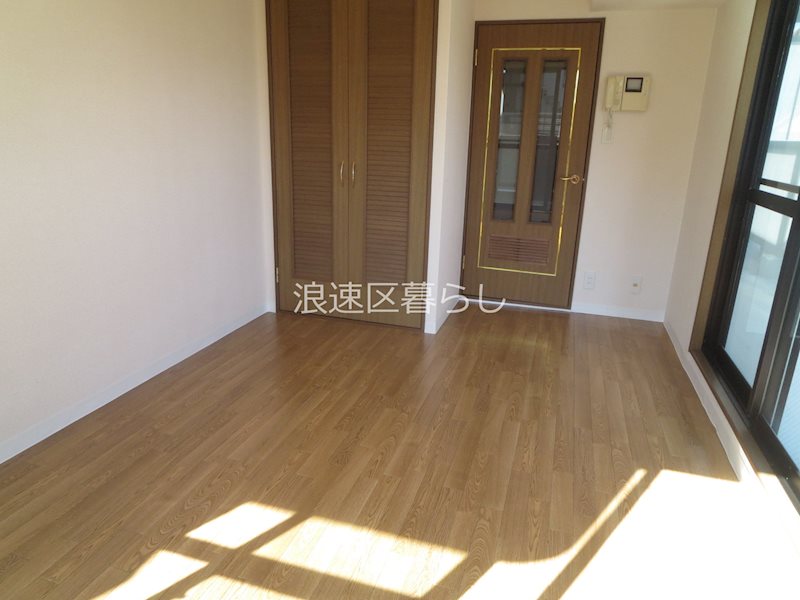 メゾンナカムラ北堀江 ベッドルーム