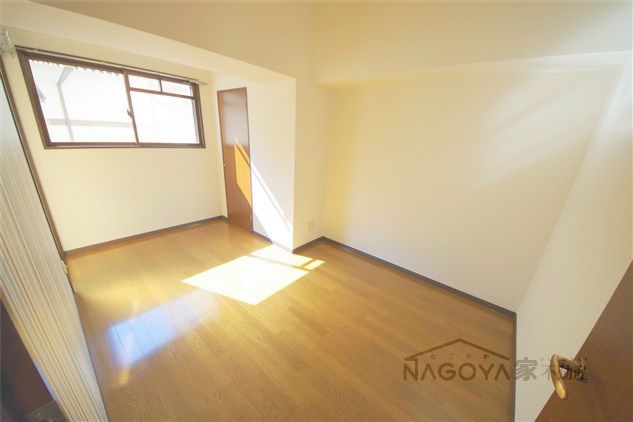 レジデンシア東別院 ベッドルーム