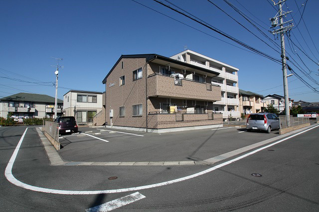 Ｃｏｍｏ’ｓ 駐車場
