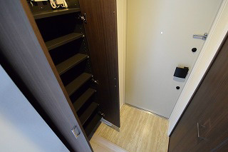 ライフゾーン藤沢 玄関