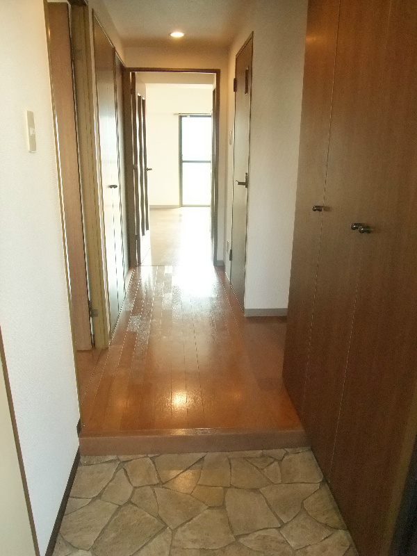 ライブ・トピア寺町 玄関