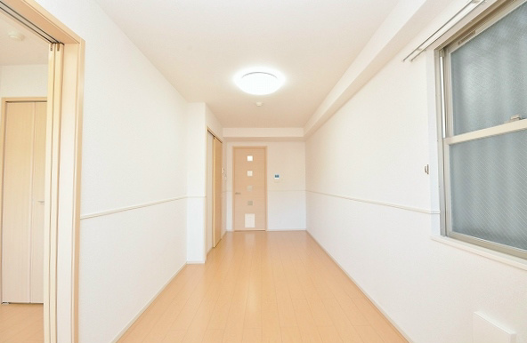 シェーナ下到津  リビング