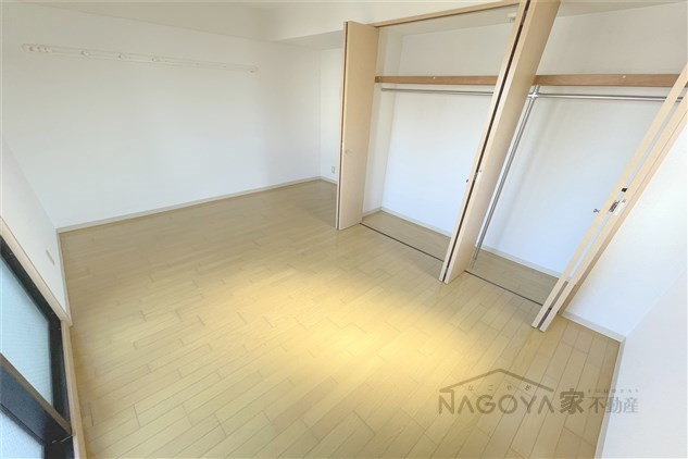 アスティ千種 リビング