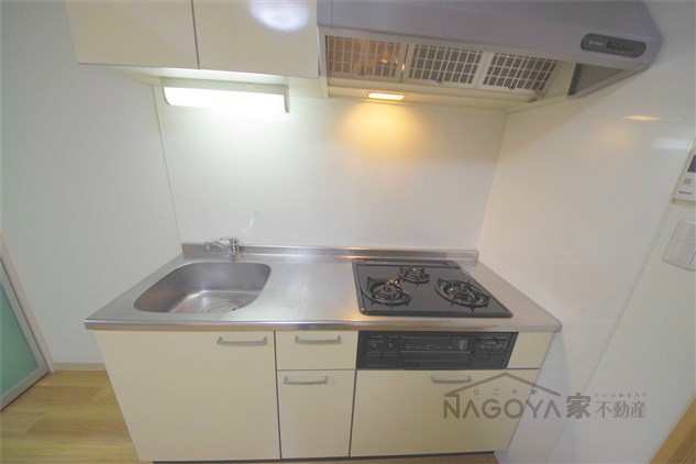 グリーンコート亀島 キッチン