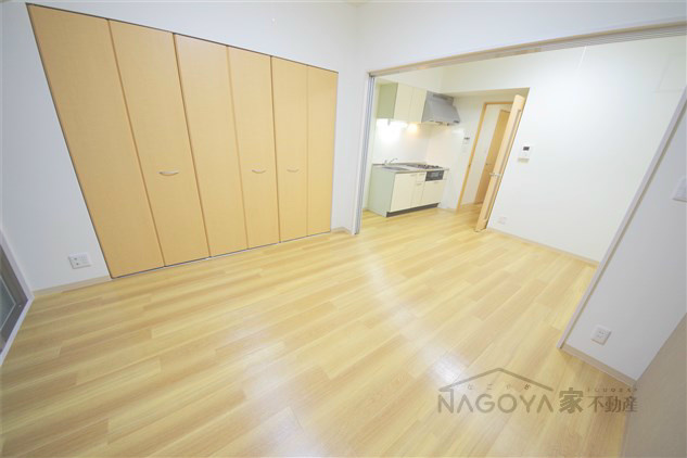 グリーンコート亀島 ベッドルーム