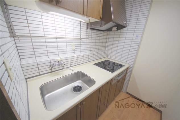 ラウムズ虹ヶ丘 キッチン