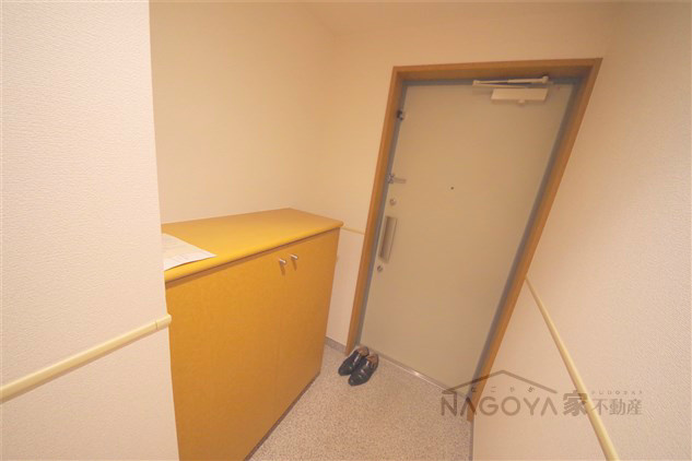 グラン・アベニュー名駅南 玄関