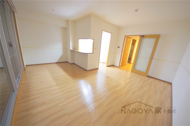 グラン・アベニュー名駅南 リビング