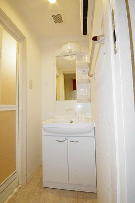 Ａ＆Ｅ　Ｇｌａｎｚ その他2